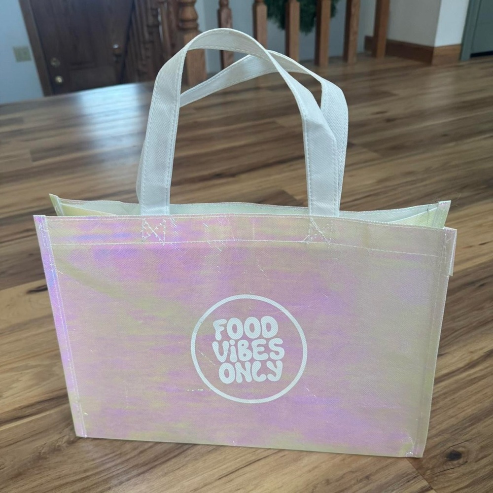 White Holographic “Food Vibes Only” Bag